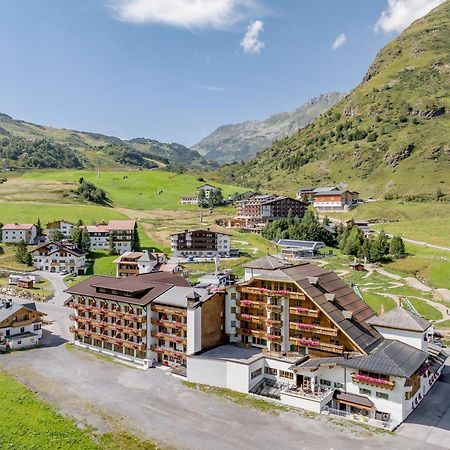 Alpenromantik-Hotel Wirlerhof Galtür Exterior foto